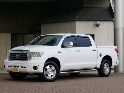 タンドラ　トヨタ　2008ｙ　逆輸入車